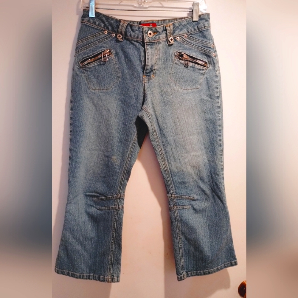 Women's Vintage 90's GASOLINE Denim Jeans Embroidered Low Rise Crop Capri Pants.
